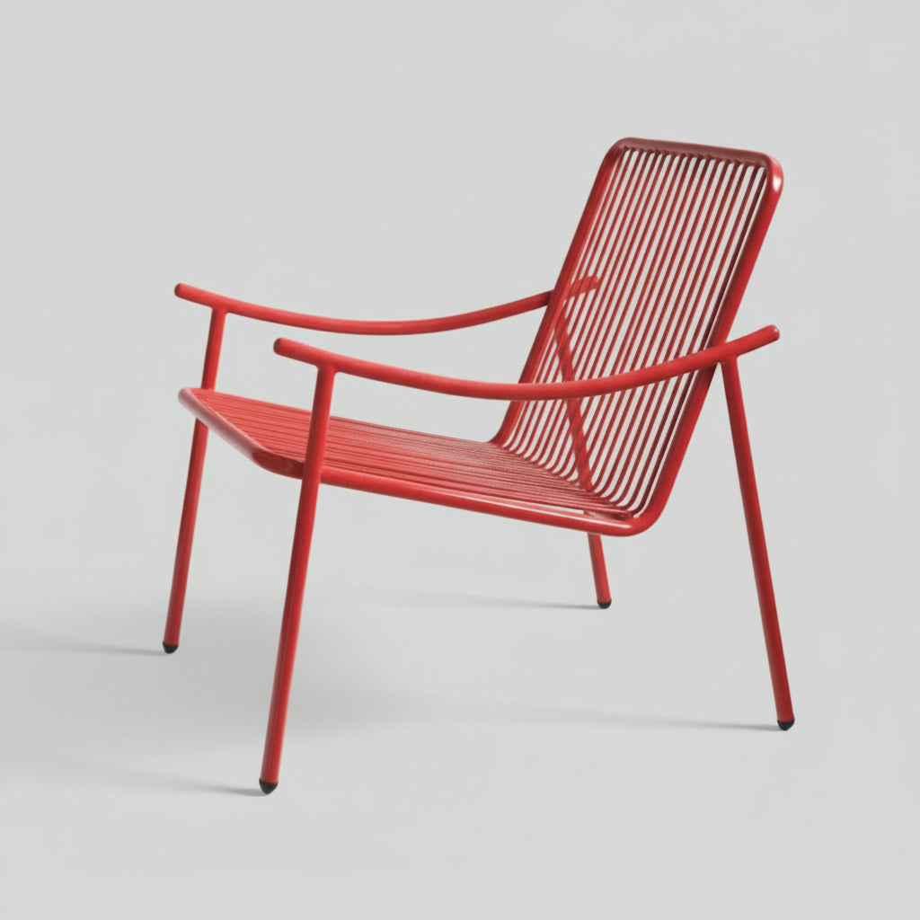 Poltrona Skii X de Tucurinca con estructura roja