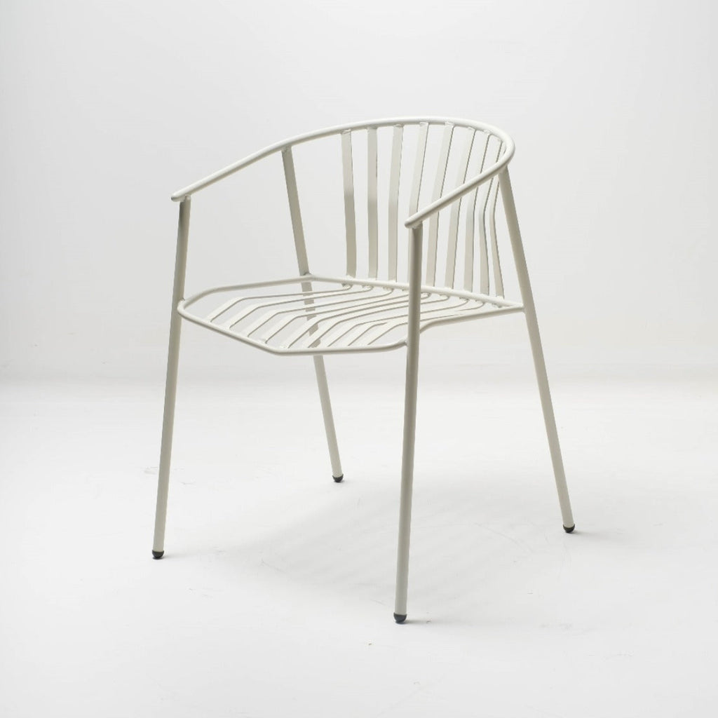 Silla Maye X de Tucurinca con estructura almendra