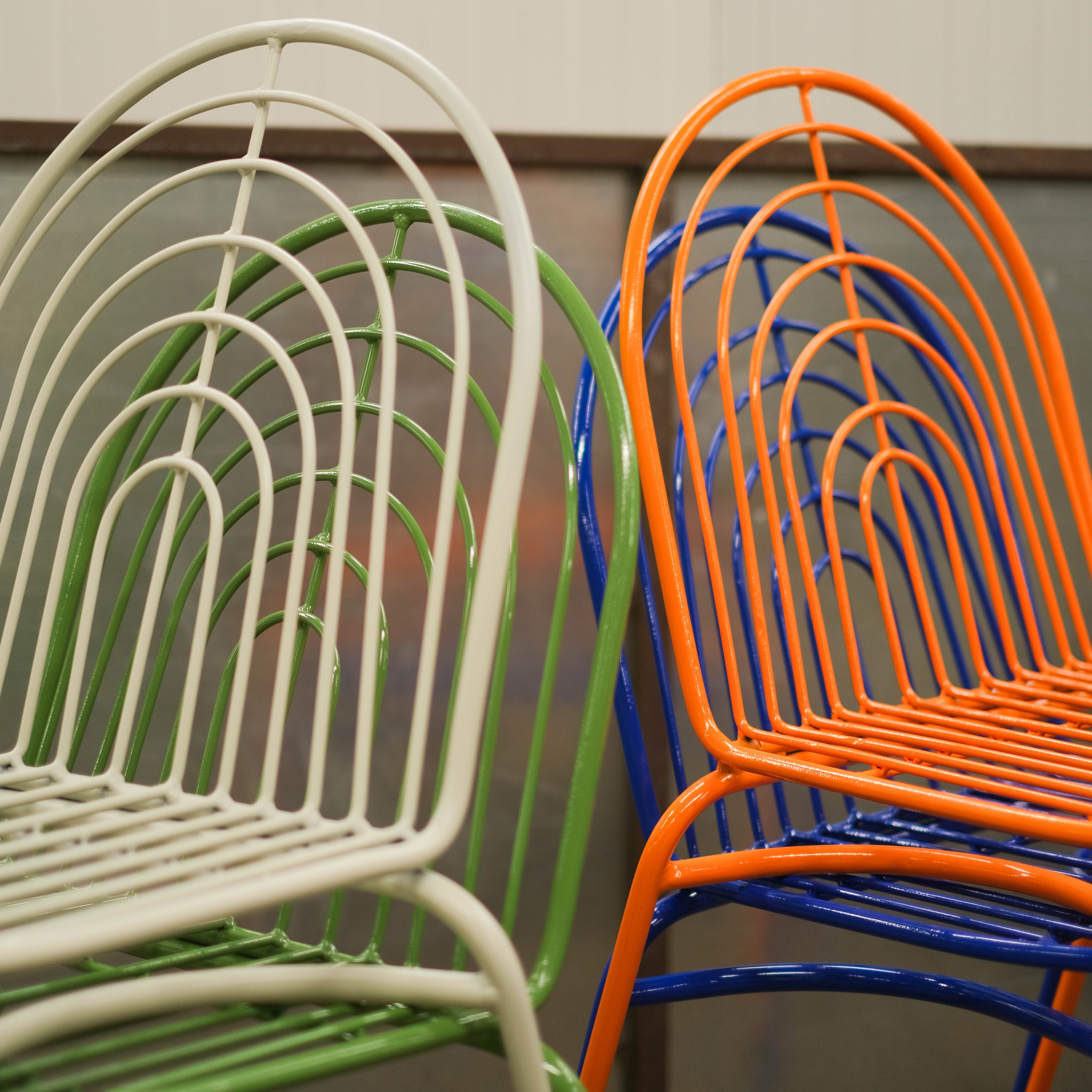 Silla Morita X de Tucurinca — la silla en sus siete colores de estructura