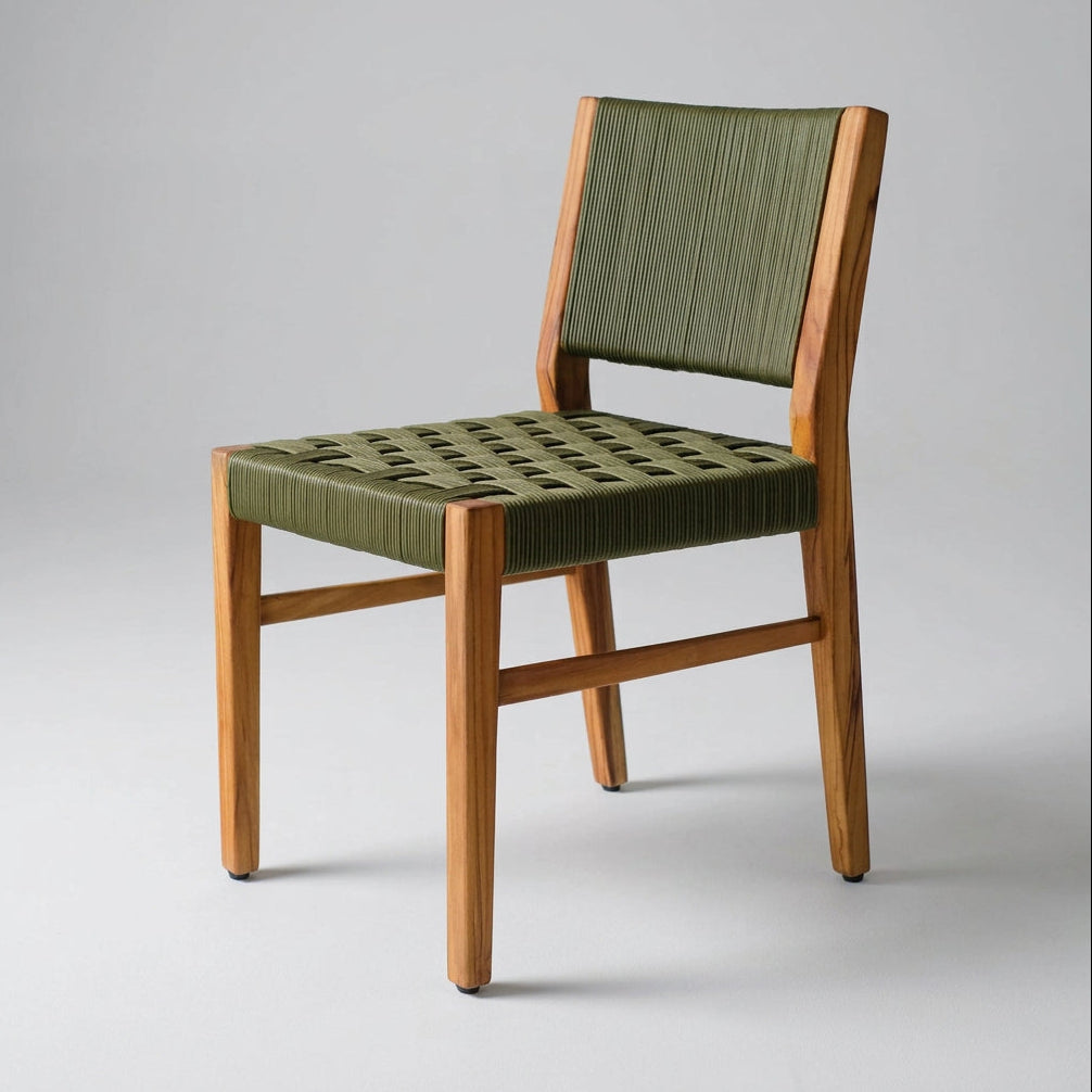Silla Tsis de Tucurinca en teca con tejido en cordón PEAD verde militar